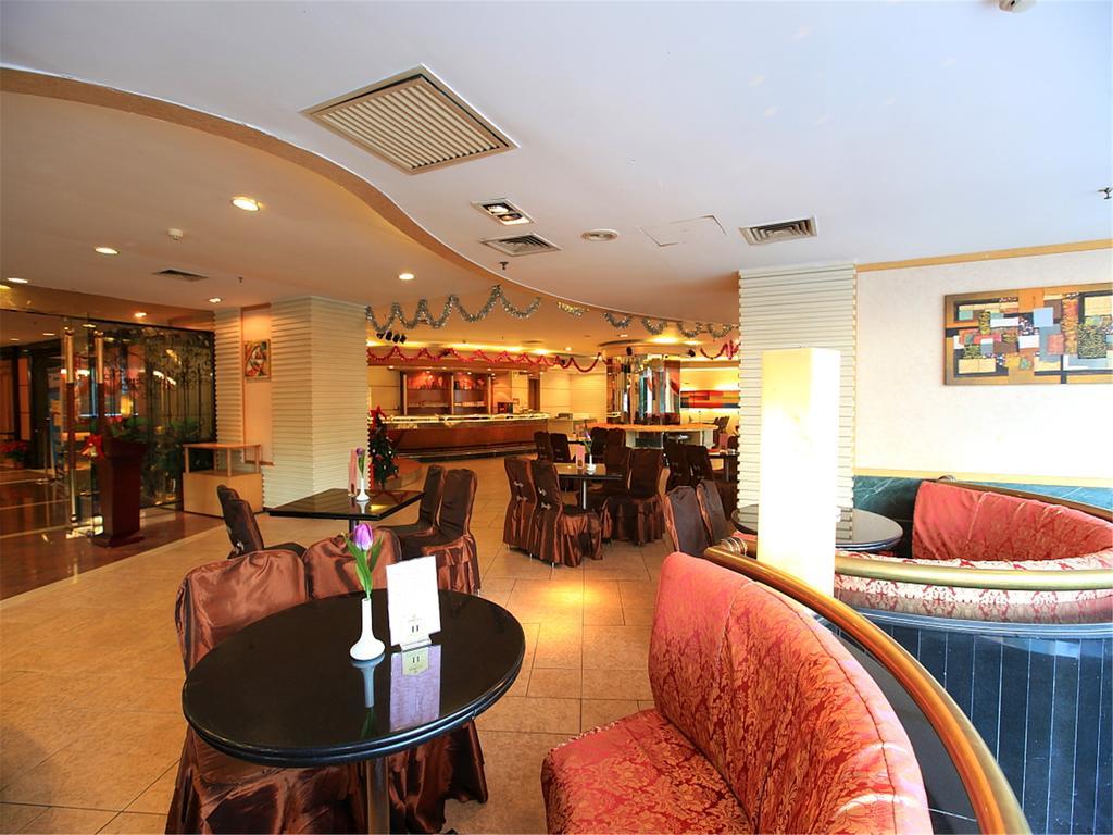 Gardford International Hotel Canton Esterno foto