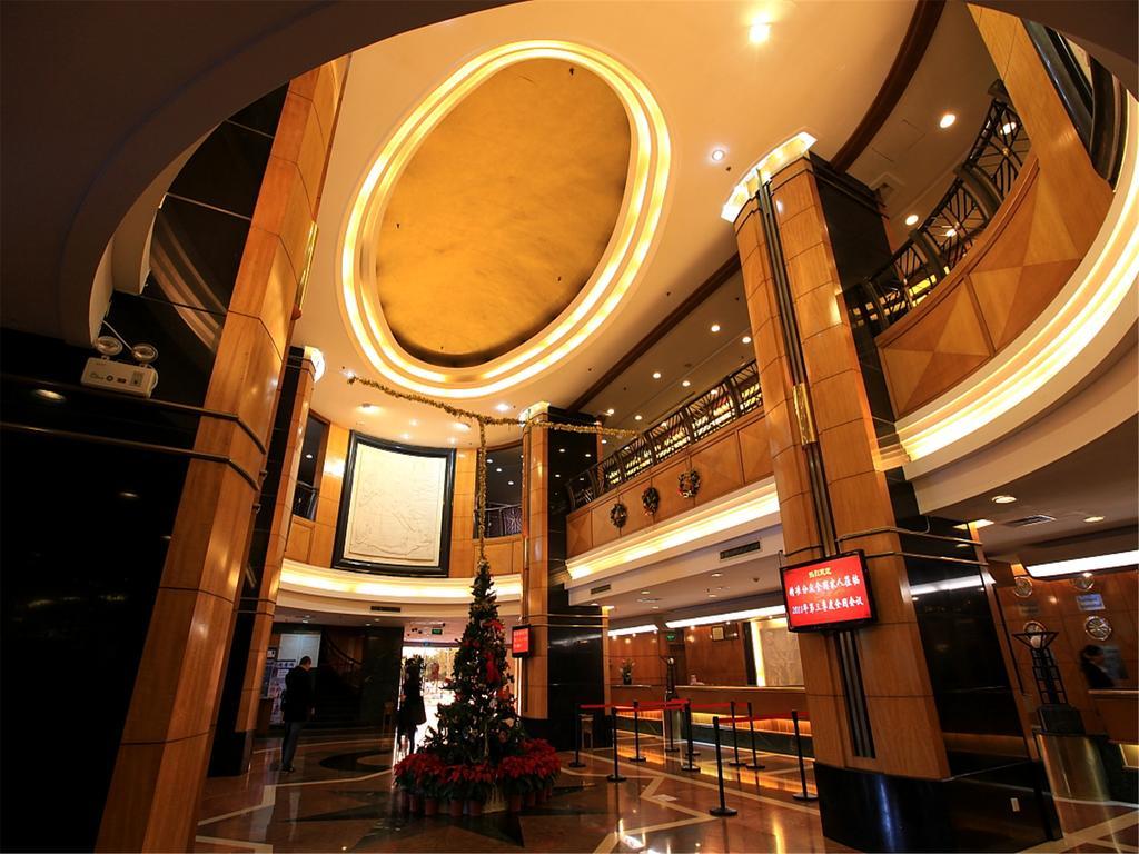 Gardford International Hotel Canton Esterno foto