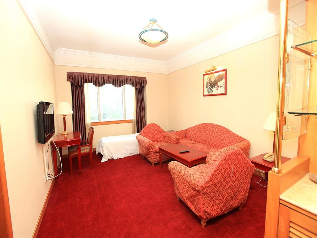 Gardford International Hotel Canton Esterno foto
