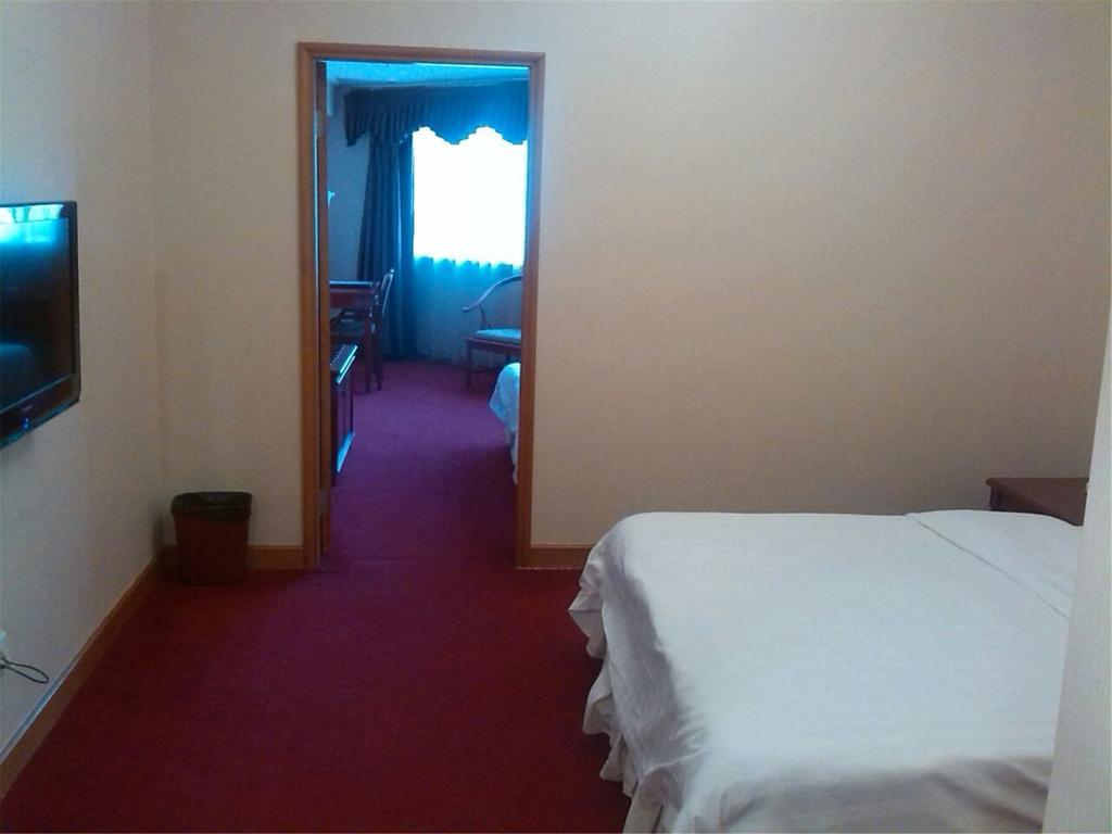Gardford International Hotel Canton Esterno foto