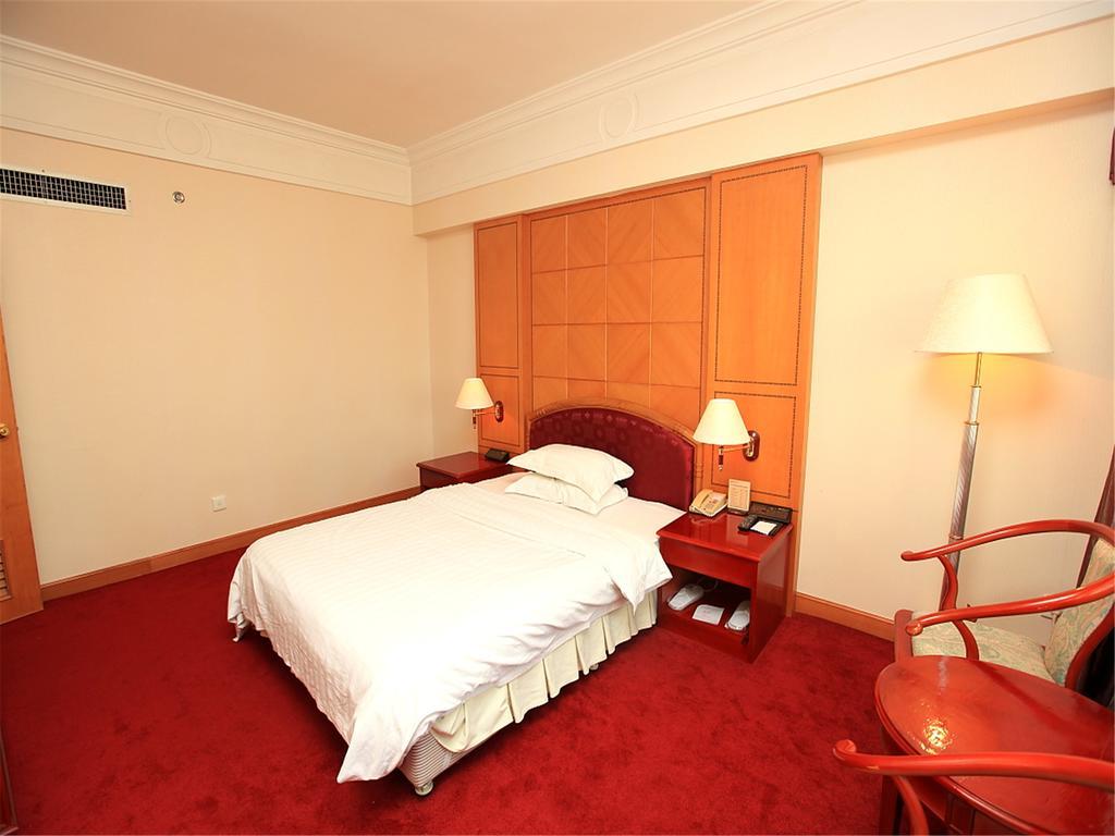 Gardford International Hotel Canton Esterno foto