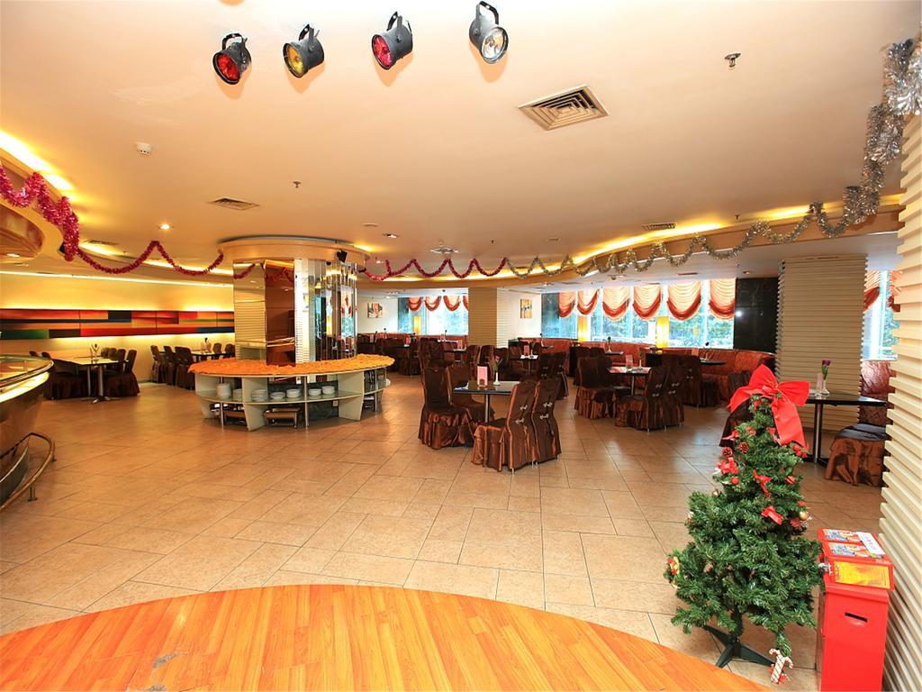 Gardford International Hotel Canton Esterno foto
